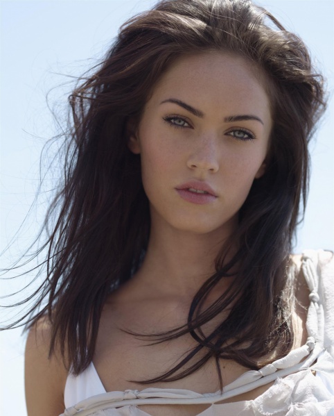 File:Kinopoisk.ru-Megan-Fox-866870.jpg