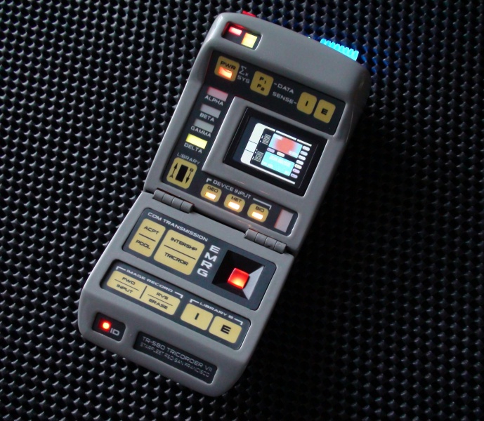 File:Starfleet Tricorder.jpg